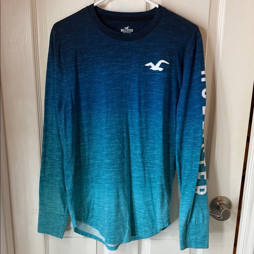 Hollister Teal to Navy Gradient Long Sleeve Tee